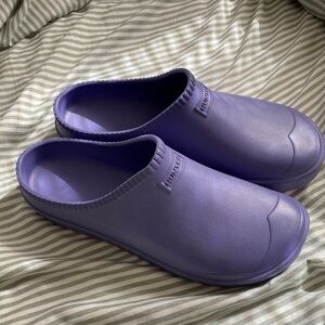 NWOT Purple Hunter Clogs